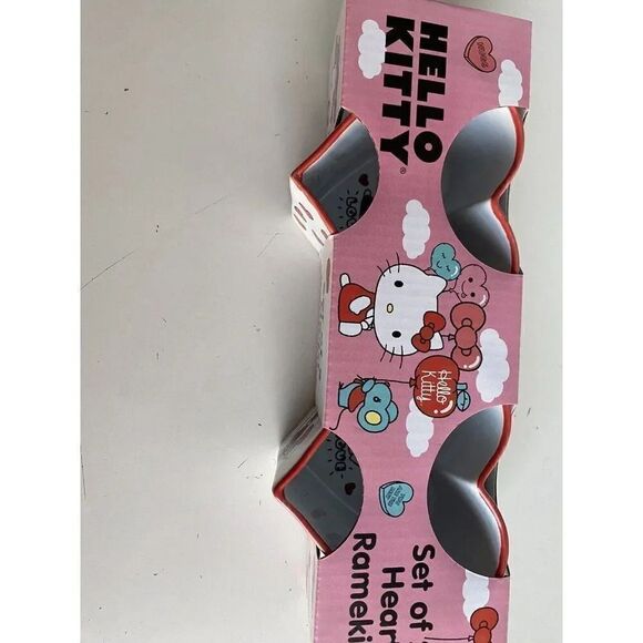 Set Of 2 Sanrio Hello Kitty Valentine Heart Shaped Ramekins Love Sunglasses NEW - Picture 10 of 14